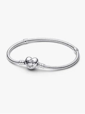 Pandora Moments Heart and Snake chain bracelet silver